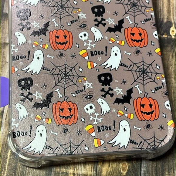 5for$10 Brown Halloween Mini Graphic IPhone 12 Pro Max Phone Accessories NWT - Picture 3 of 5